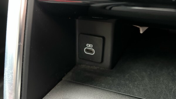 Used Land Rover Discovery 2022 for sale - 76176386: Photo 30