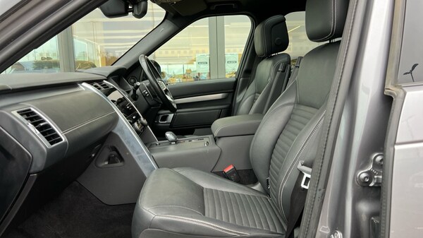 Used Land Rover Discovery 2022 for sale - 76176386: Photo 3