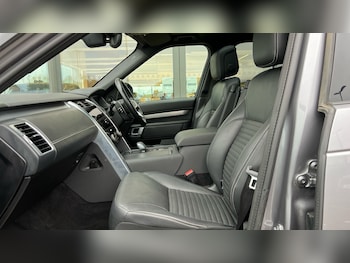 Used Land Rover Discovery 2022 for sale - 76176386: Photo 3