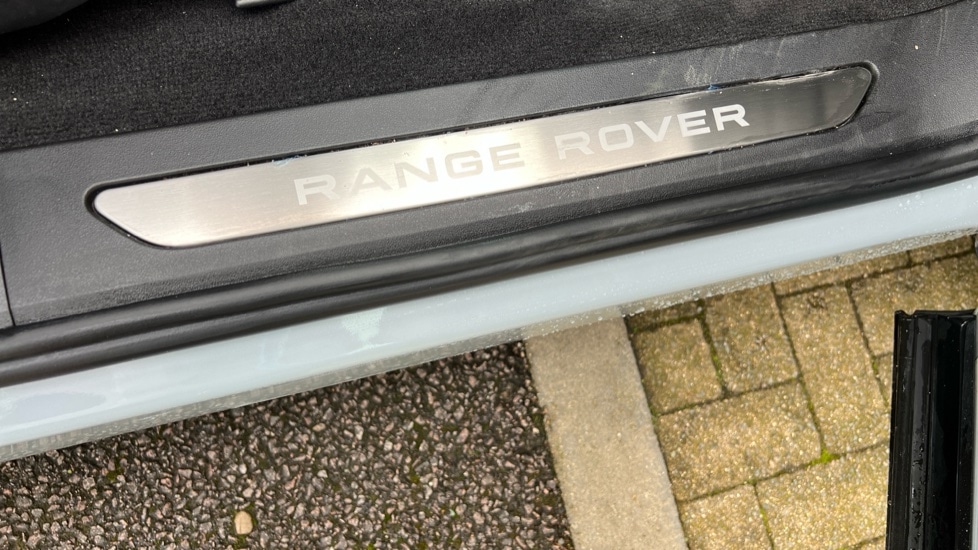 Used Land Rover Range Rover Evoque 2025 for sale - 76272861: Photo 23