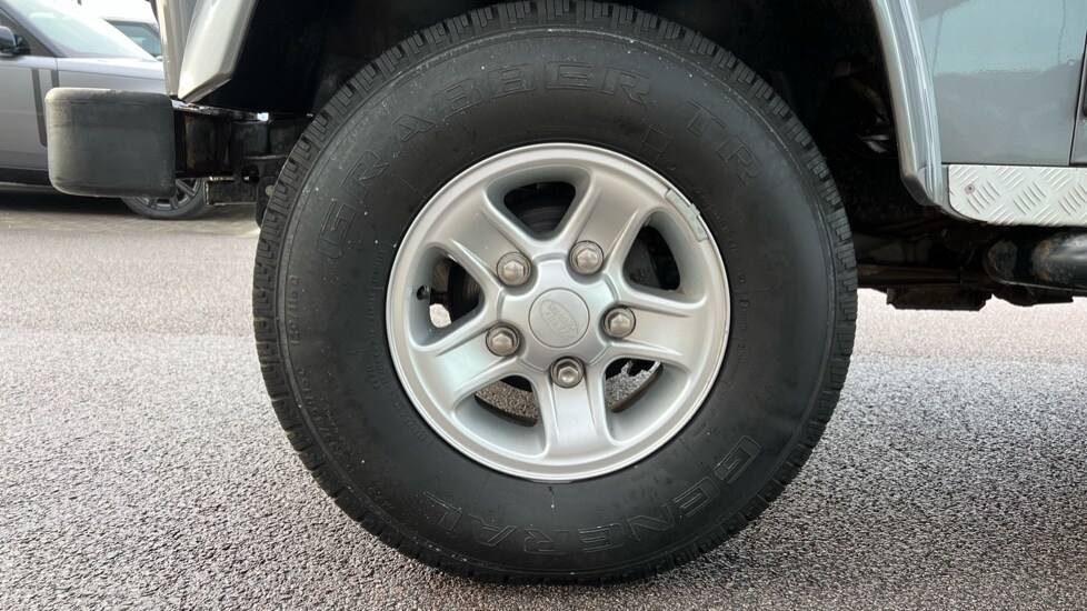 Used Land Rover Defender 2010 for sale - 76873062: Photo 32