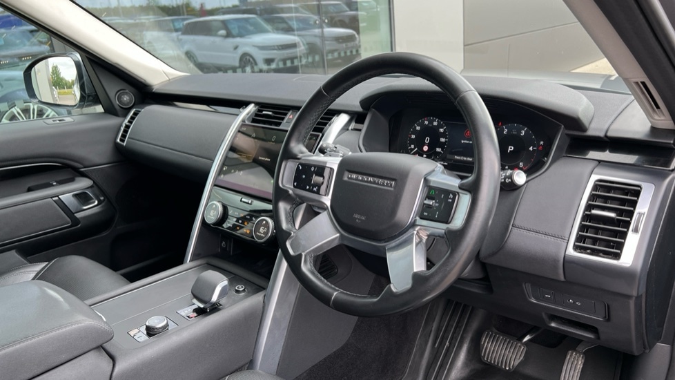 Used Land Rover Discovery 2023 for sale - 76539925: Photo 28