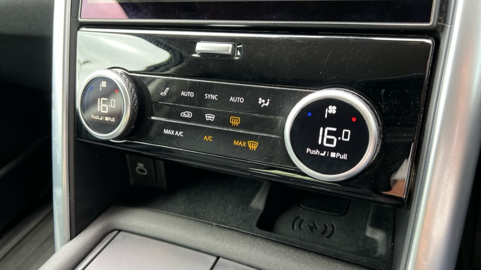 Used Land Rover Discovery 2023 for sale - 76539925: Photo 43