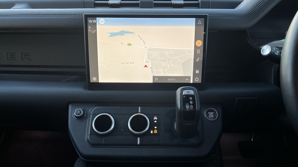 Used Land Rover Defender 2024 for sale - 76999540: Photo 29