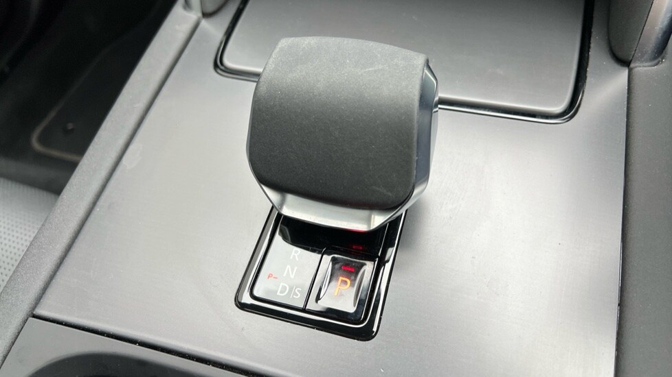 Used Land Rover Discovery Sport 2025 for sale - 76273064: Photo 13