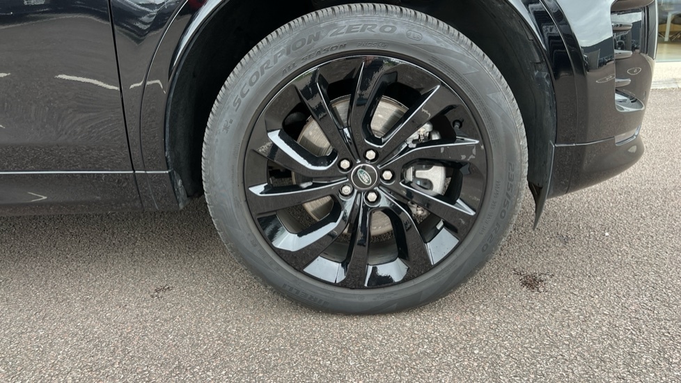 Used Land Rover Discovery Sport 2025 for sale - 76273064: Photo 8