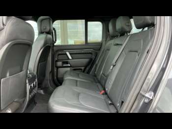 Used Land Rover Defender 2022 for sale - 74820421: Photo