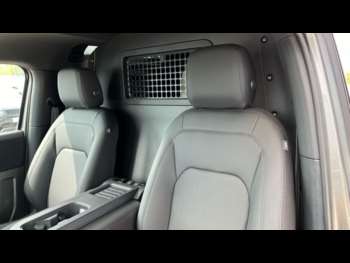 Used Land Rover Defender 2025 for sale - 74942522: Photo