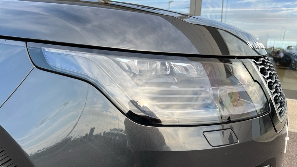 Used Land Rover Range Rover 2021 for sale - 76602927: Photo 17