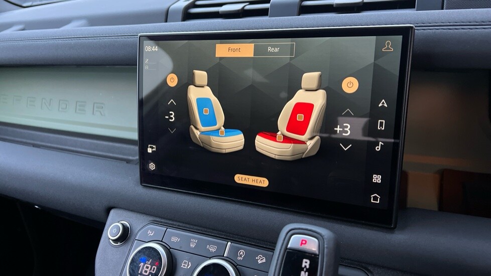 Used Land Rover Defender 2023 for sale - 76873079: Photo 45