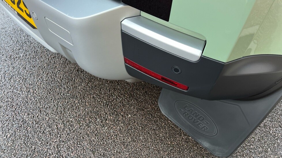 Used Land Rover Defender 2023 for sale - 76873079: Photo 60