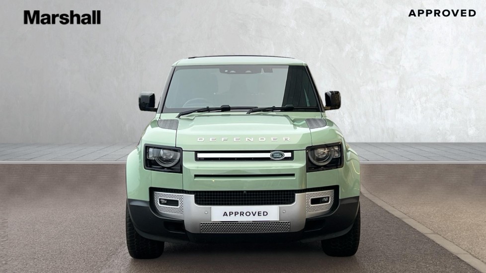 Used Land Rover Defender 2023 for sale - 76873079: Photo 7