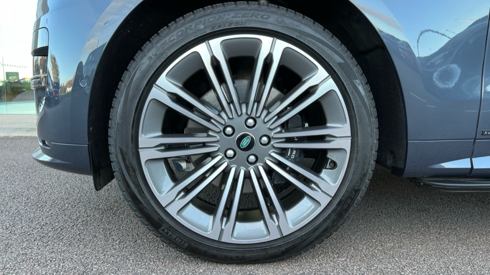 Used Land Rover Range Rover Sport 2023 for sale - 76623430: Photo 32