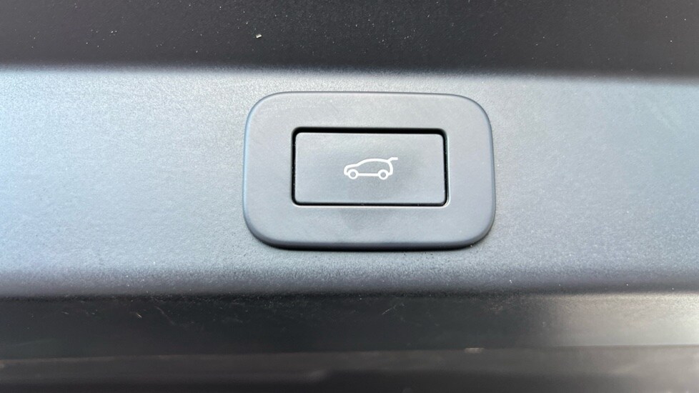 Used Land Rover Range Rover Sport 2023 for sale - 76623430: Photo 60