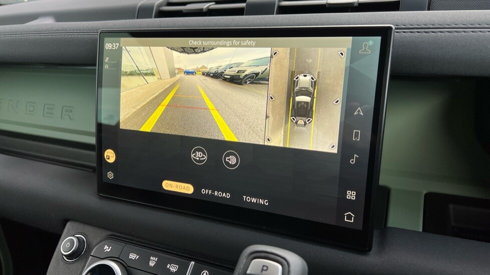 Used Land Rover Defender 2023 for sale - 77018310: Photo 12