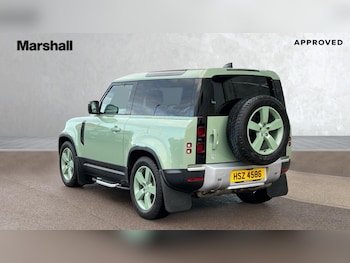 Used Land Rover Defender 2023 for sale - 77018310: Photo