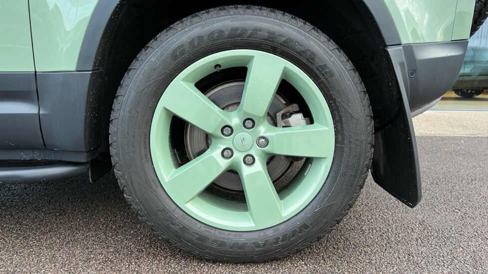 Used Land Rover Defender 2023 for sale - 77018310: Photo 33