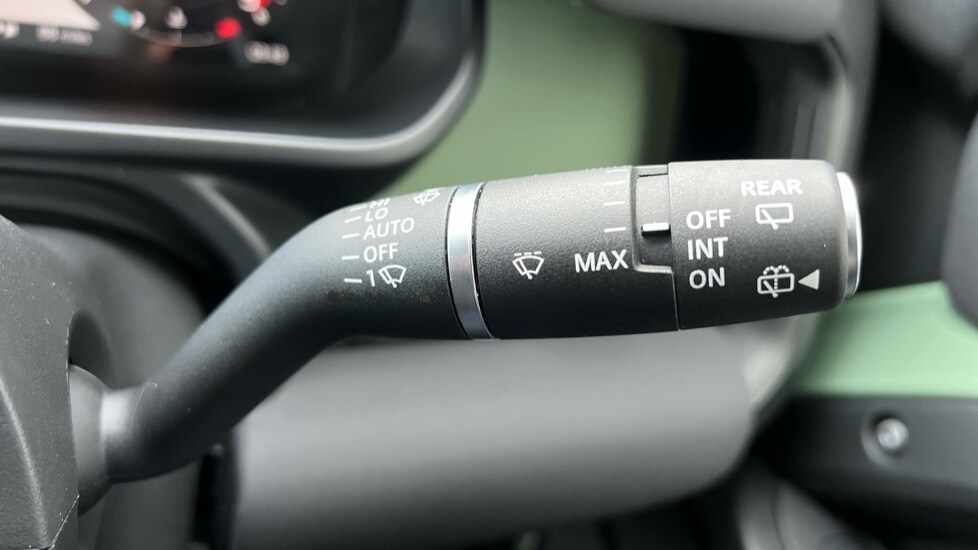 Used Land Rover Defender 2023 for sale - 77018310: Photo 39