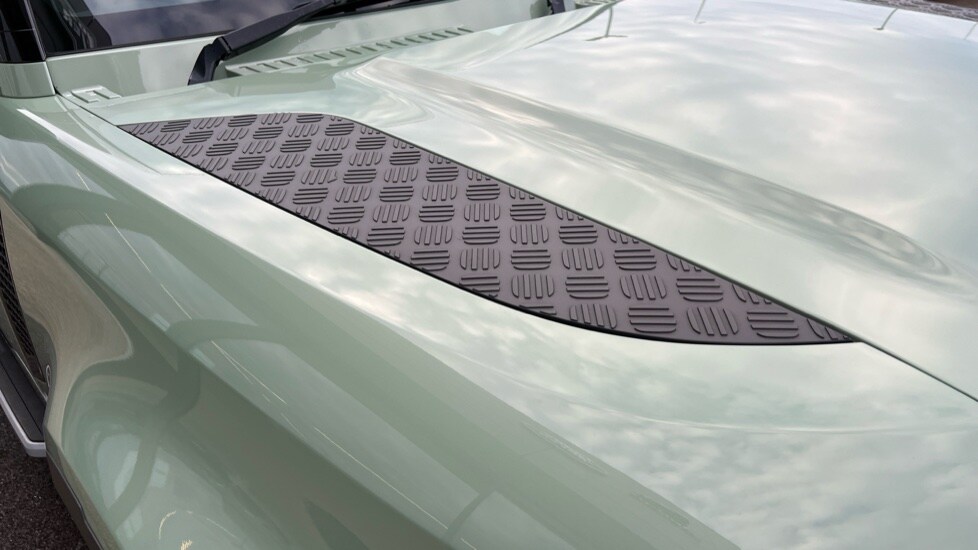 Used Land Rover Defender 2023 for sale - 77018310: Photo 62