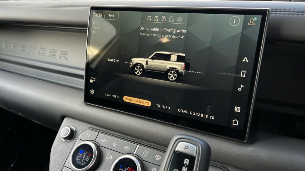 Used Land Rover Defender 2024 for sale - 75902066: Photo 43