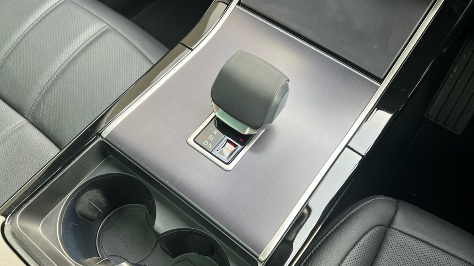 Used Land Rover Range Rover Evoque 2025 for sale - 76872516: Photo 13