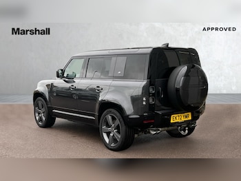 Used Land Rover Defender 2022 for sale - 76575169: Photo