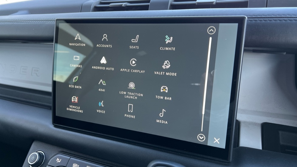 Used Land Rover Defender 2024 for sale - 76384431: Photo 40