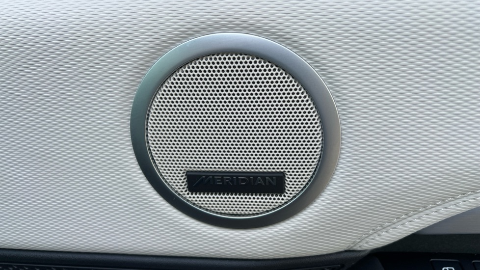 Used Land Rover Discovery 2023 for sale - 76872055: Photo 36