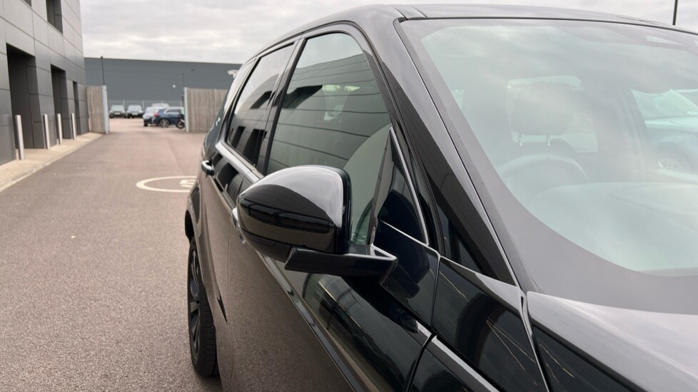 Used Land Rover Discovery Sport 2025 for sale - 76954408: Photo 39