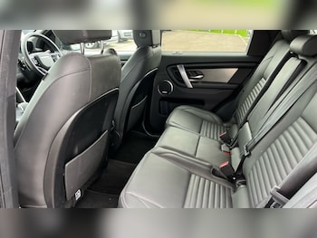 Used Land Rover Discovery Sport 2025 for sale - 76954408: Photo