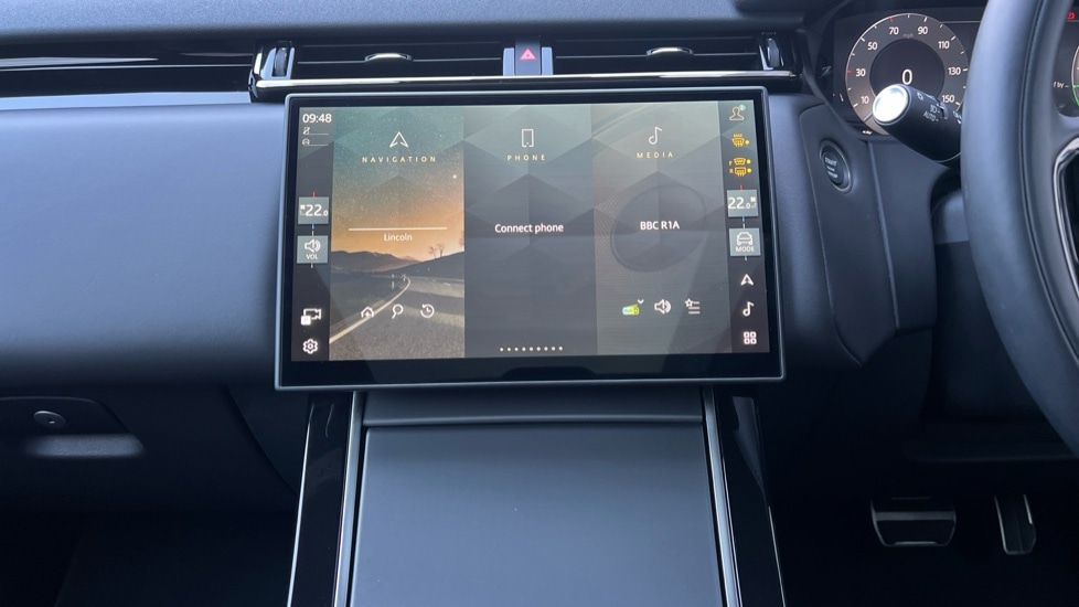 Used Land Rover Range Rover Velar 2024 for sale - 76874079: Photo 14