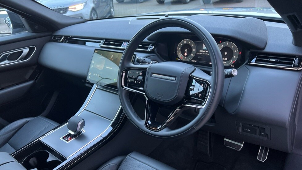 Used Land Rover Range Rover Velar 2024 for sale - 76874079: Photo 28