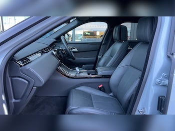 Used Land Rover Range Rover Velar 2024 for sale - 76874079: Photo