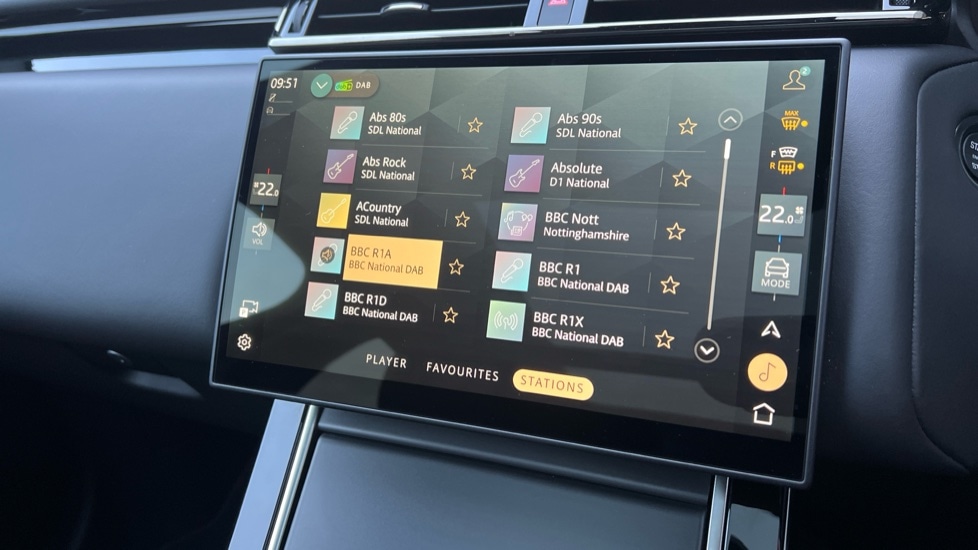 Used Land Rover Range Rover Velar 2024 for sale - 76874079: Photo 42