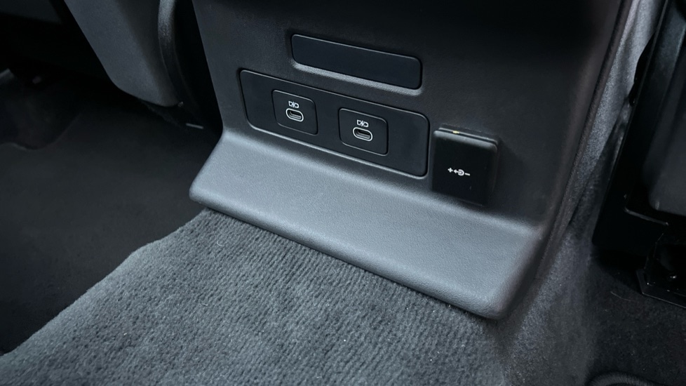 Used Land Rover Range Rover Velar 2024 for sale - 76874079: Photo 49