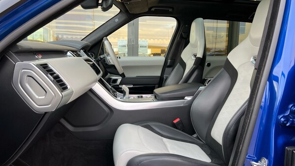 Used Land Rover Range Rover Sport 2019 for sale - 76044307: Photo 3