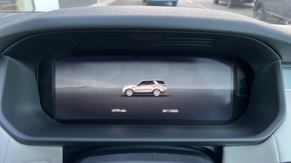 Used Land Rover Discovery 2023 for sale - 77067927: Photo 16