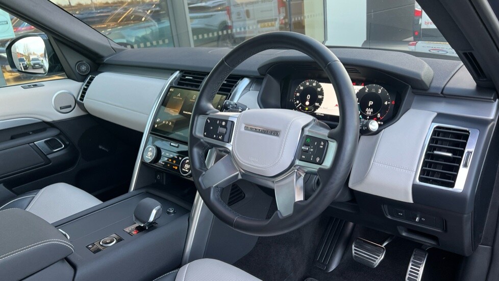 Used Land Rover Discovery 2023 for sale - 77067927: Photo 28