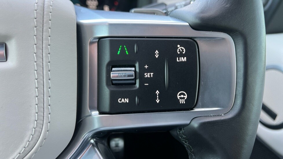 Used Land Rover Discovery 2023 for sale - 77067927: Photo 39