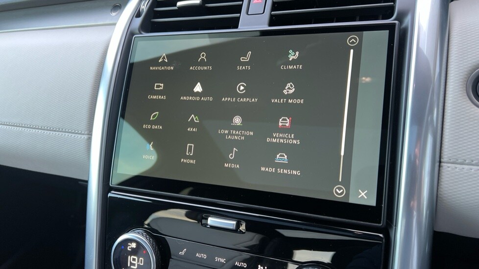 Used Land Rover Discovery 2023 for sale - 77067927: Photo 43