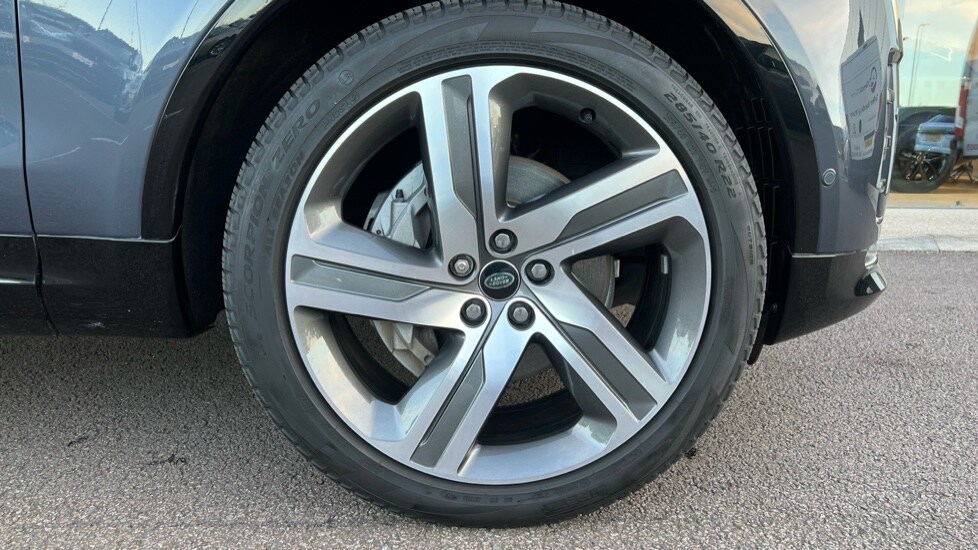 Used Land Rover Discovery 2023 for sale - 77067927: Photo 8