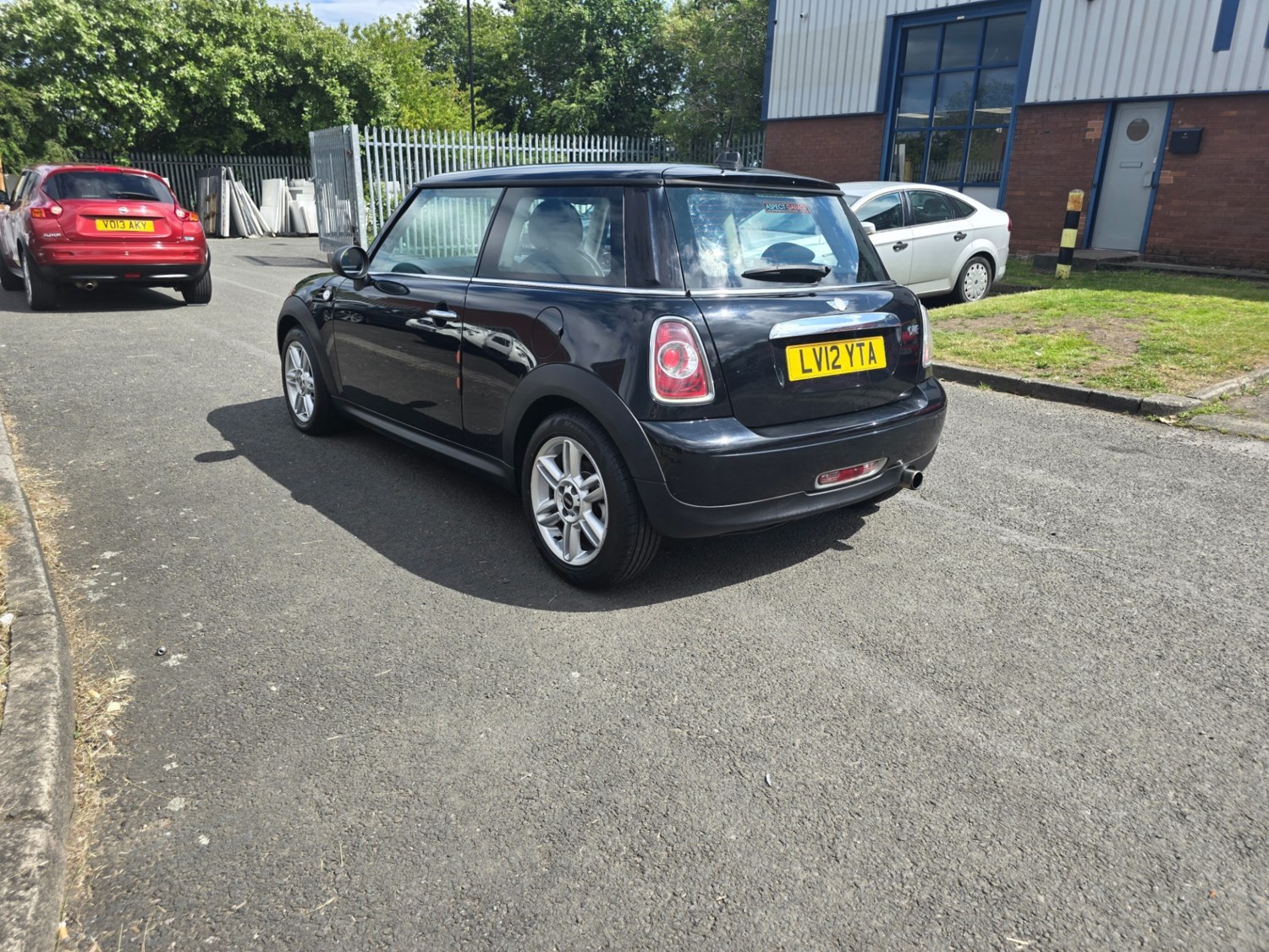 MINI Hatch 2012 (12) - 1.6 One 3dr - Image 8