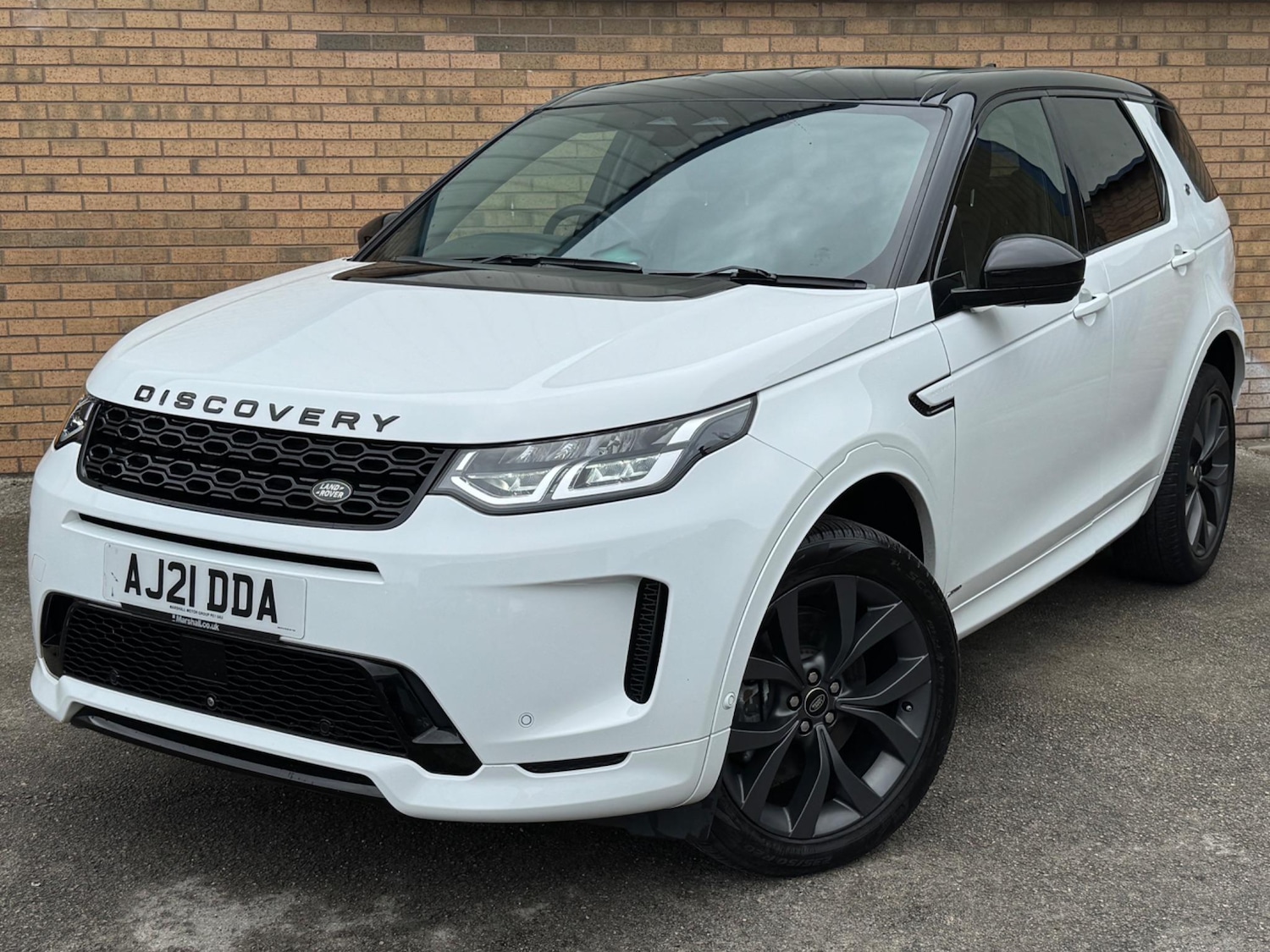 Used Land Rover Discovery Sport 2021 for sale - 76656298: Photo 1