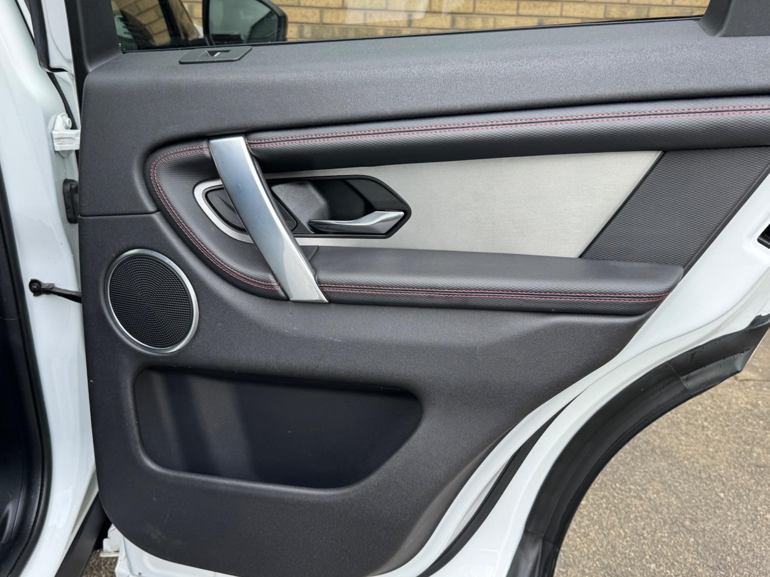 Used Land Rover Discovery Sport 2021 for sale - 76656298: Photo 27