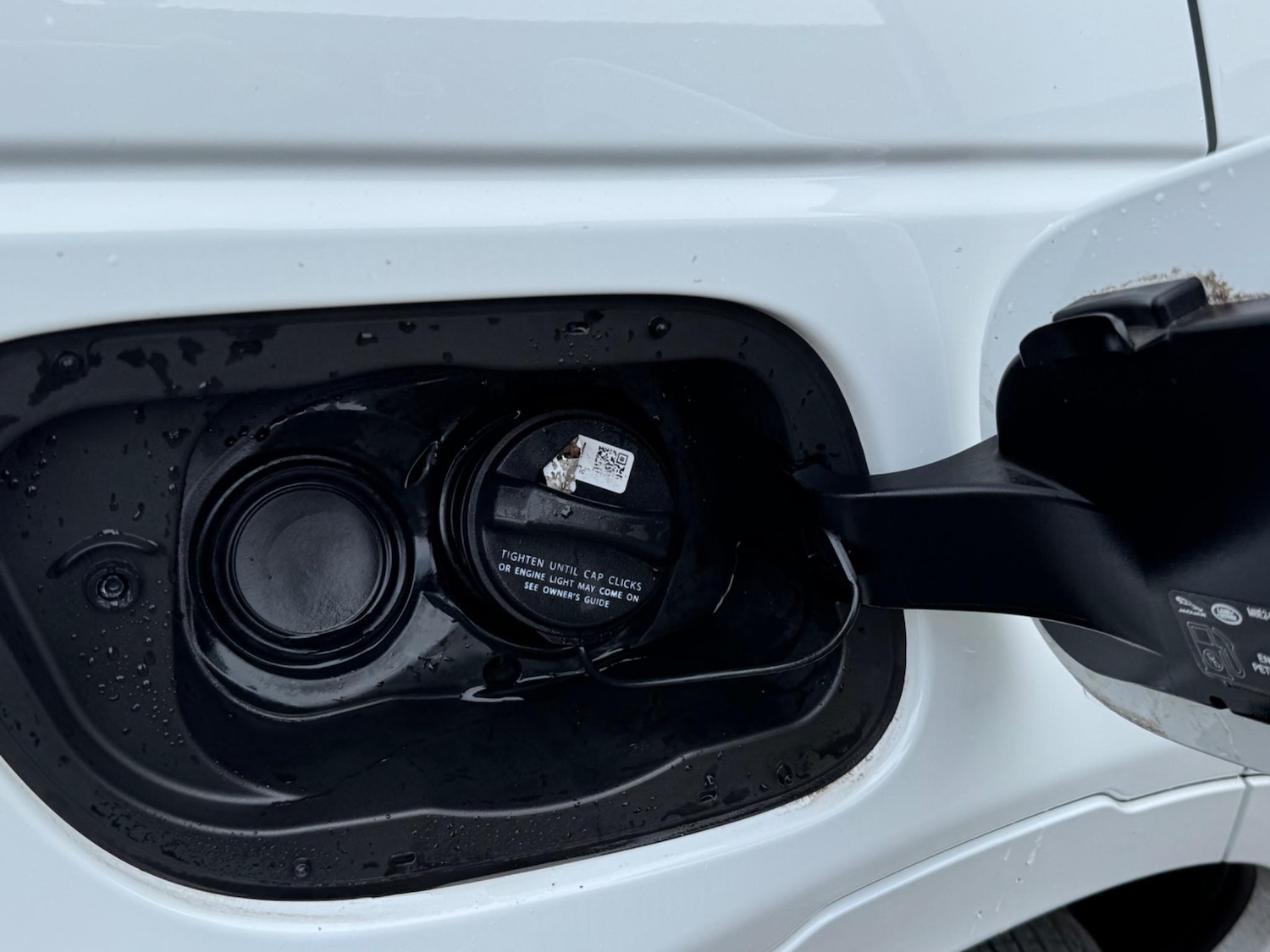 Used Land Rover Discovery Sport 2021 for sale - 76656298: Photo 31