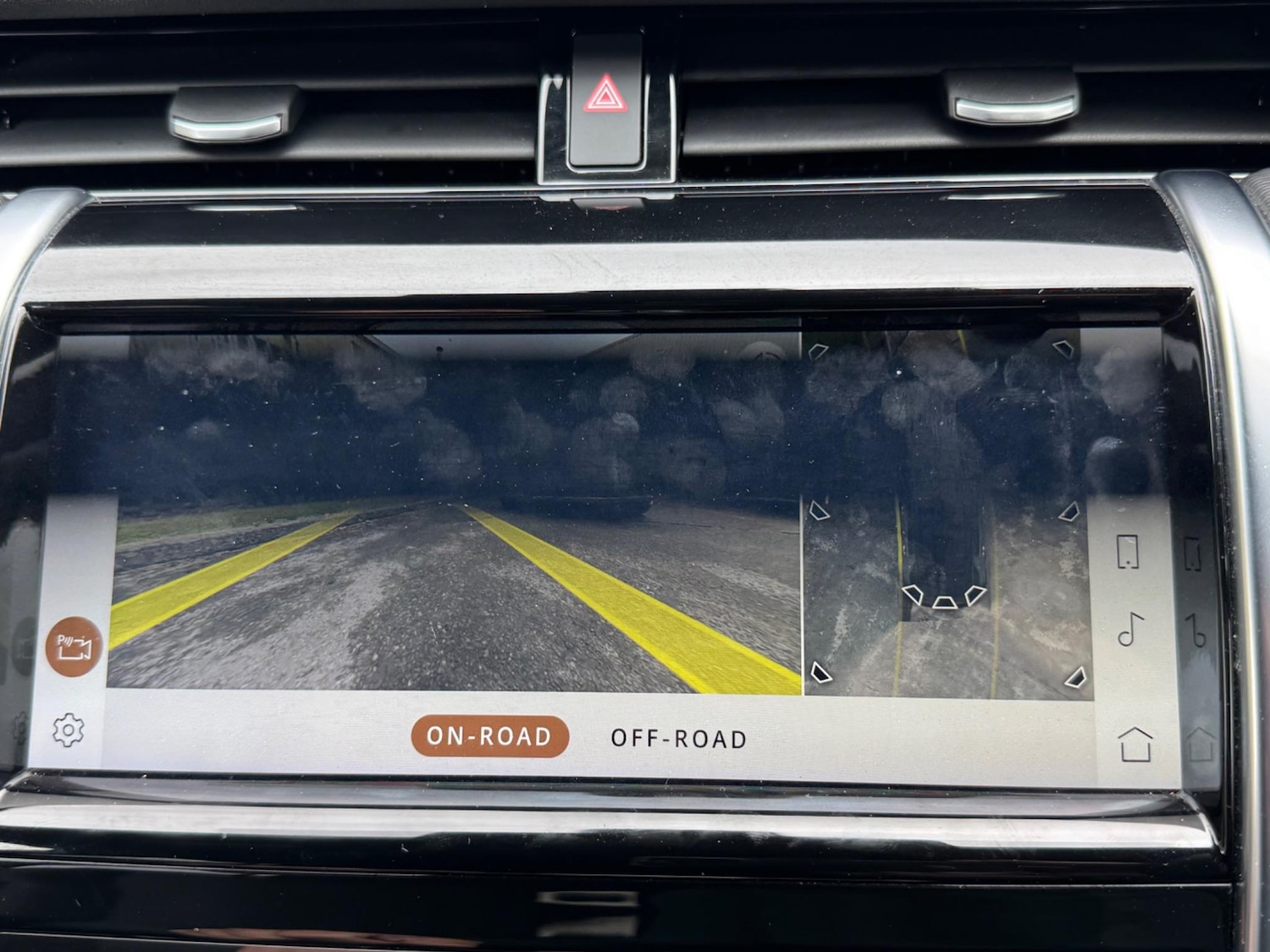 Used Land Rover Discovery Sport 2021 for sale - 76656298: Photo 34