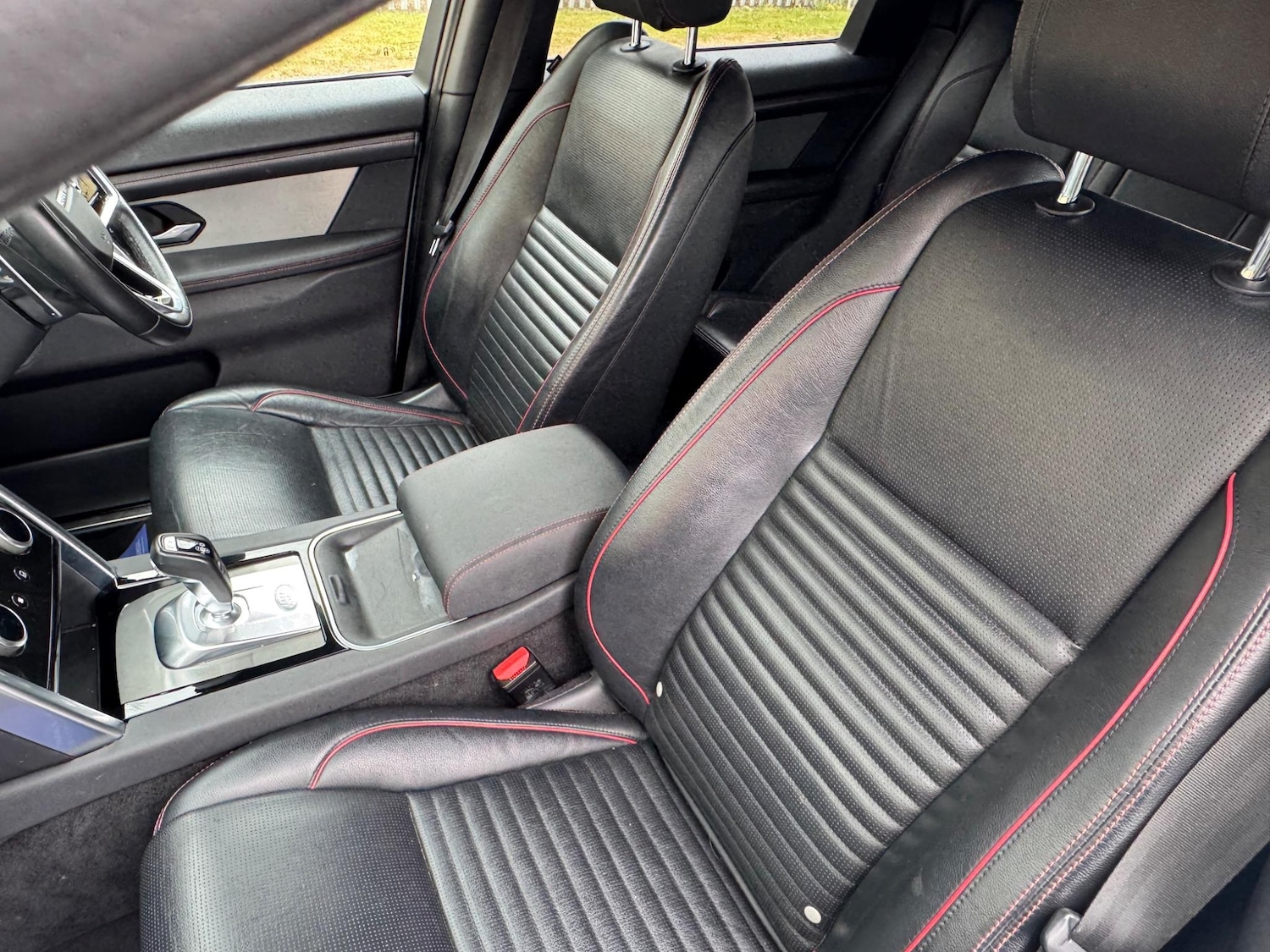 Used Land Rover Discovery Sport 2021 for sale - 76656298: Photo 48