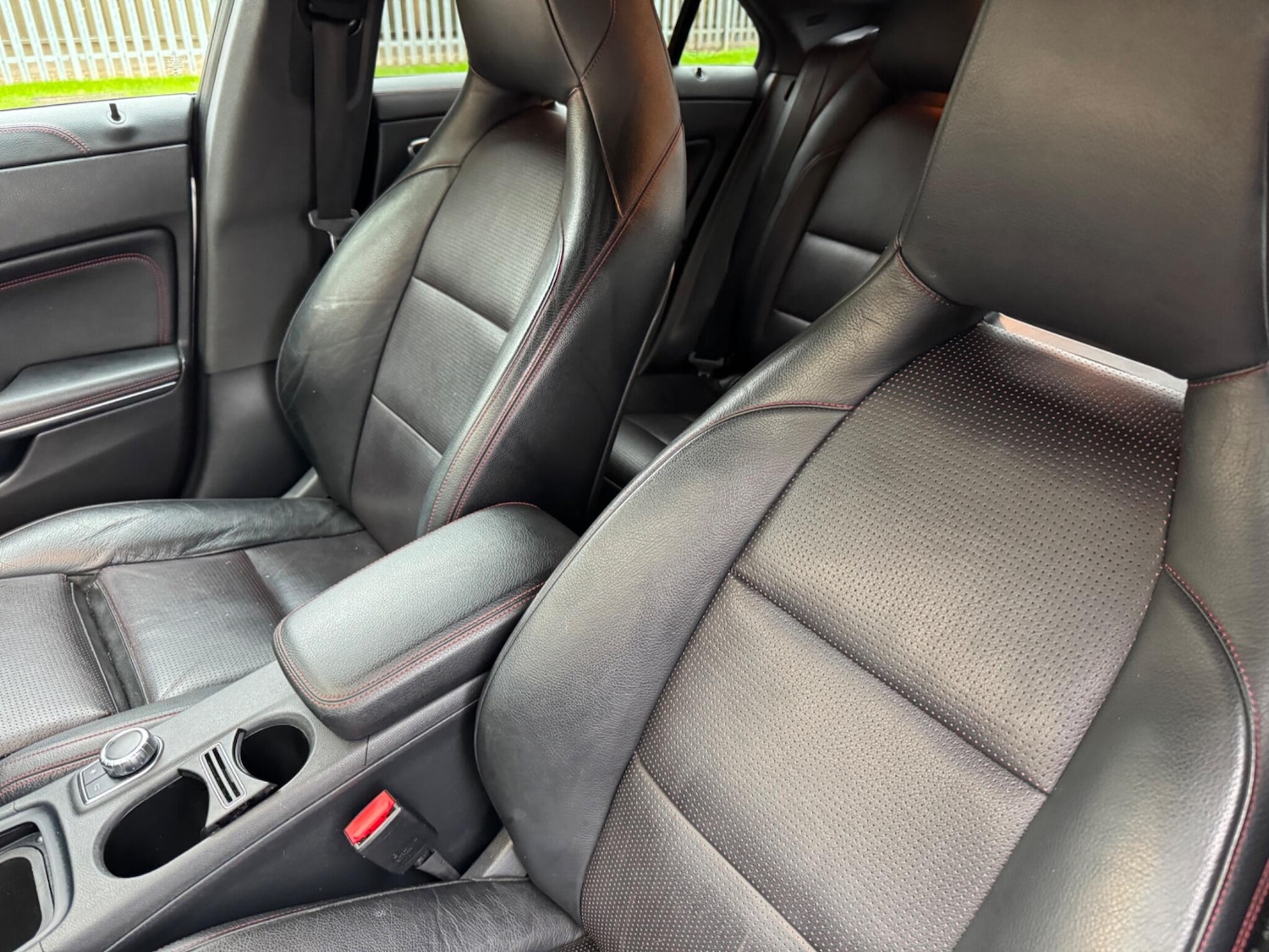 Used Mercedes-Benz CLA 2017 for sale - 76656335: Photo 40