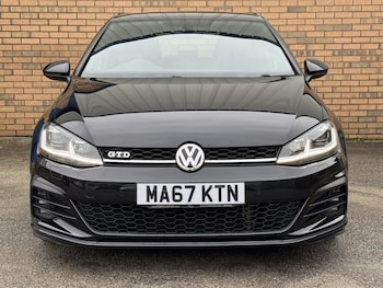 Used Volkswagen Golf 2017 for sale - 77749967: Photo