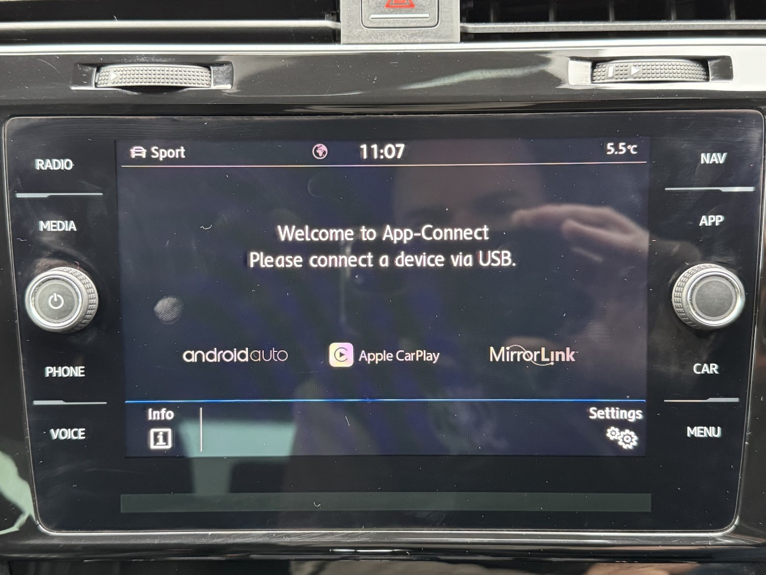 Used Volkswagen Golf 2017 for sale - 77749967: Photo 43